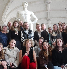 Des futures professeures des écoles en classe découverte