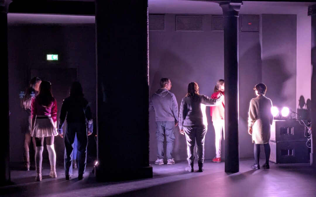 Expérimenter les métiers liés à la création théâtre, vidéo et photo